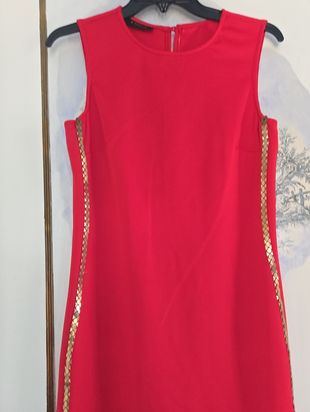 Sleeveless Red Women's Dress with Gold Chain Trim